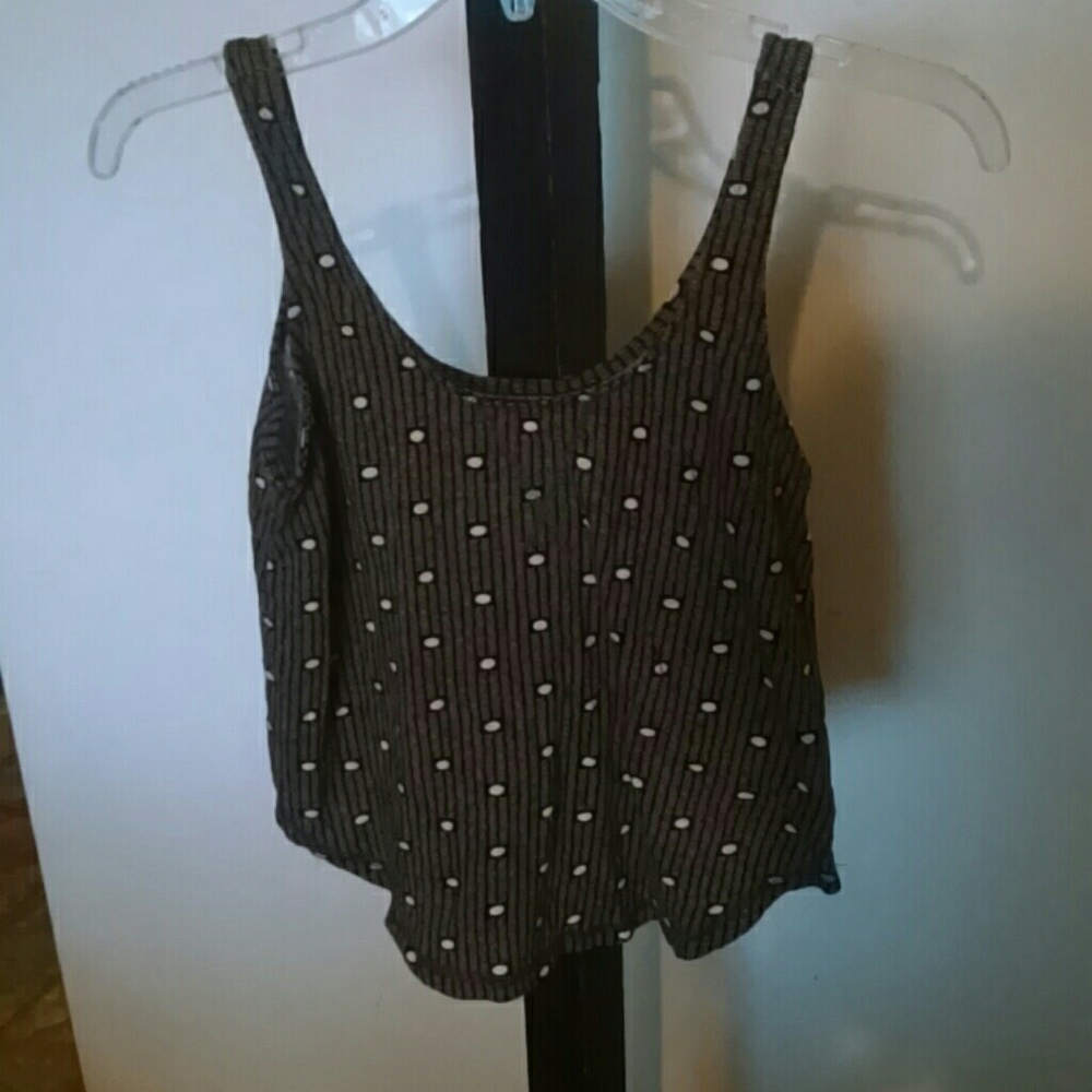 Adorable brown top